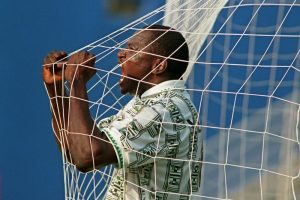 Late-Rashidi-Yekini-famous-goal-celebration-in-USA-94-FIFA-World-Cup | The World Is Missing Nigeria In Qatar 2022