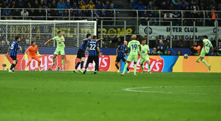 Action during the UEFA Champion Cup semi-final match between Inter Milan and FC Barcelona at San Siro
